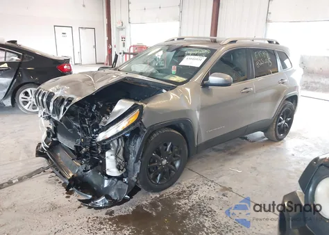 2016 Jeep Cherokee Limited z USA, uszkodzony, nr VIN 1C4PJMDS9GW231579